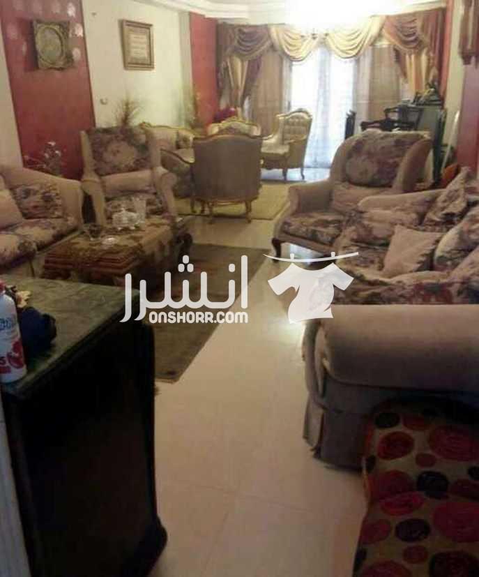 شقه سوبر لوكس مفروشه لبيني فيصل شارع الهدايا برج عباد الرحمن بجوار كومبوند تاون فالي الدور الثالث 175متر 3 اوض 2حمام وريسبشن ومطبخ كامله غاز طبيعي وعدادات ويوجد بها اسانسير تشطيب سوبر لوكس وريسبشن ب...