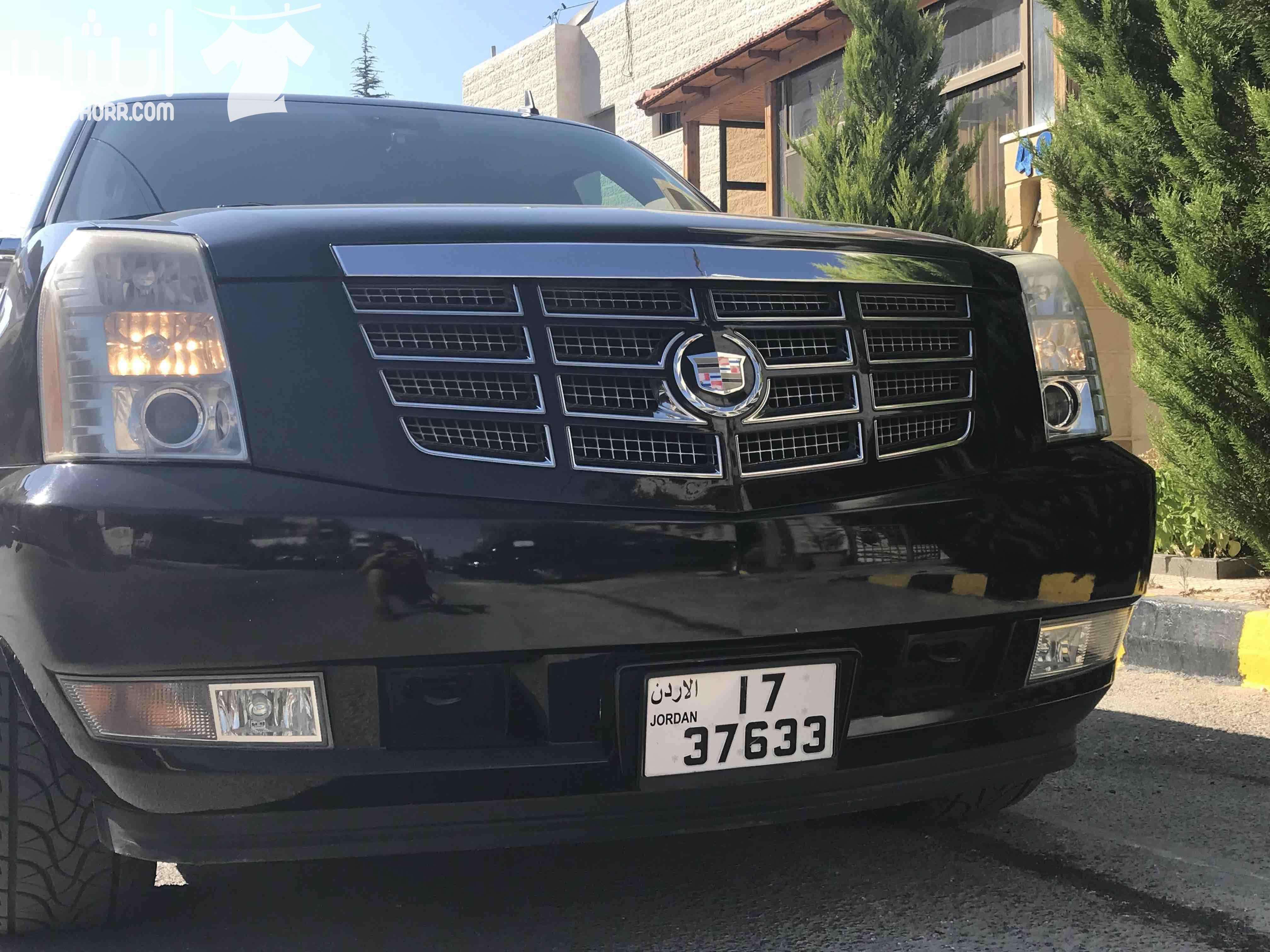 سياره كاديلك اسكاليد موديل ٢٠٠٩ اللون اسود فحص كامل فل كامل كوشوك جديد بحاله ممتازه ، هايبرد ، بسعر نهائي ٢٧٠٠٠ دينار