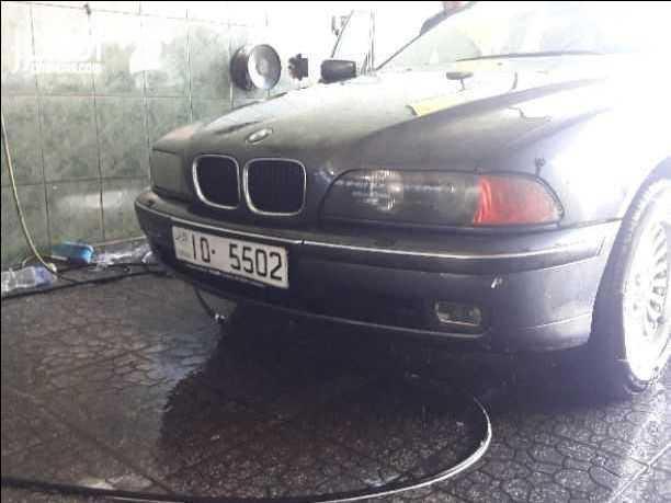 سيارة BMW 525 موديل 1998
فحص كامل جميع الاضافات مميز
١ زجاج فرش مرايا برداية خلفية جميعهم كهرباء
2 مكيف ثلاجة يعني تبريد ممتاز
3 جير توب ترونيك
4 فتحة بالسقف كهرباء كرستال
5 نيفغشن شاشة أص...