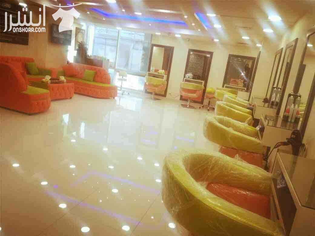 صالون سيدات ٩٠م بحالة ممتازة للبيع