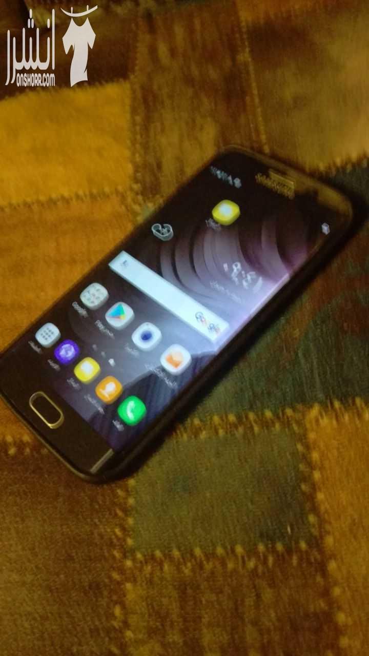 للبيع سامسونج جلاكسي s6 edge 32 gb بحالة الوكالة معاه جميع أغراضه معدى الكرتونة