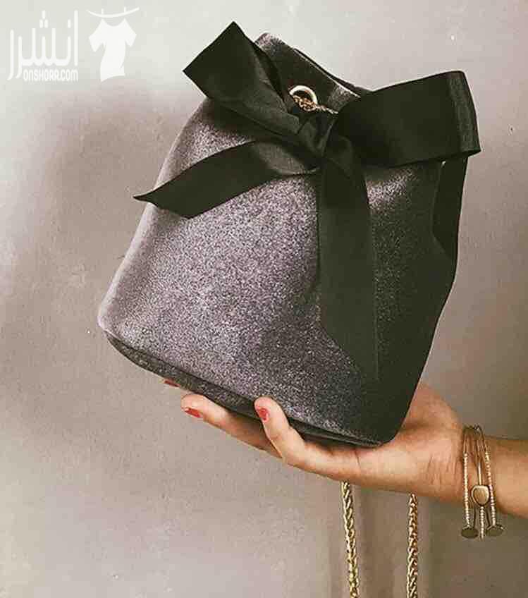 خقائب نسائية الالوان اسود ورمادي
