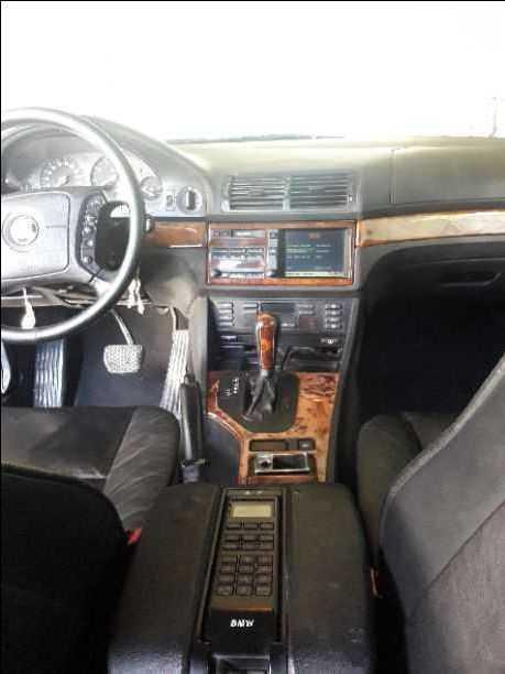 سيارة BMW 525 موديل 1998
فحص كامل جميع الاضافات مميز
١ زجاج فرش مرايا برداية خلفية جميعهم كهرباء
2 مكيف ثلاجة يعني تبريد ممتاز
3 جير توب ترونيك
4 فتحة بالسقف كهرباء كرستال
5 نيفغشن شاشة أص...