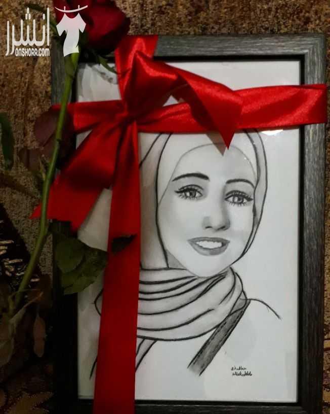 ارسم يلي بتحبه ب ١٠ دنانير من غير برواز و١٥ دينار ببرواز