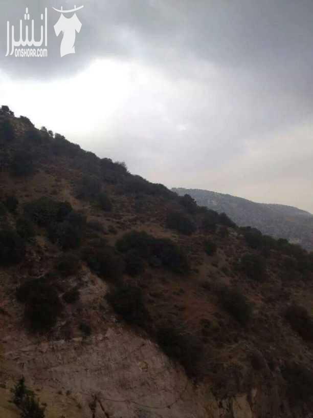 شقة مفروشة للايجار منطقة جميلة جدا ونبع ماء واثاث كامل بسعر مغري جدأ للايجار يومي اسبوعي سنوي يجاور المنزل اشجار فواكه تطل على جبال جميلة ومناظر خلابة للاستفسار 0779760781