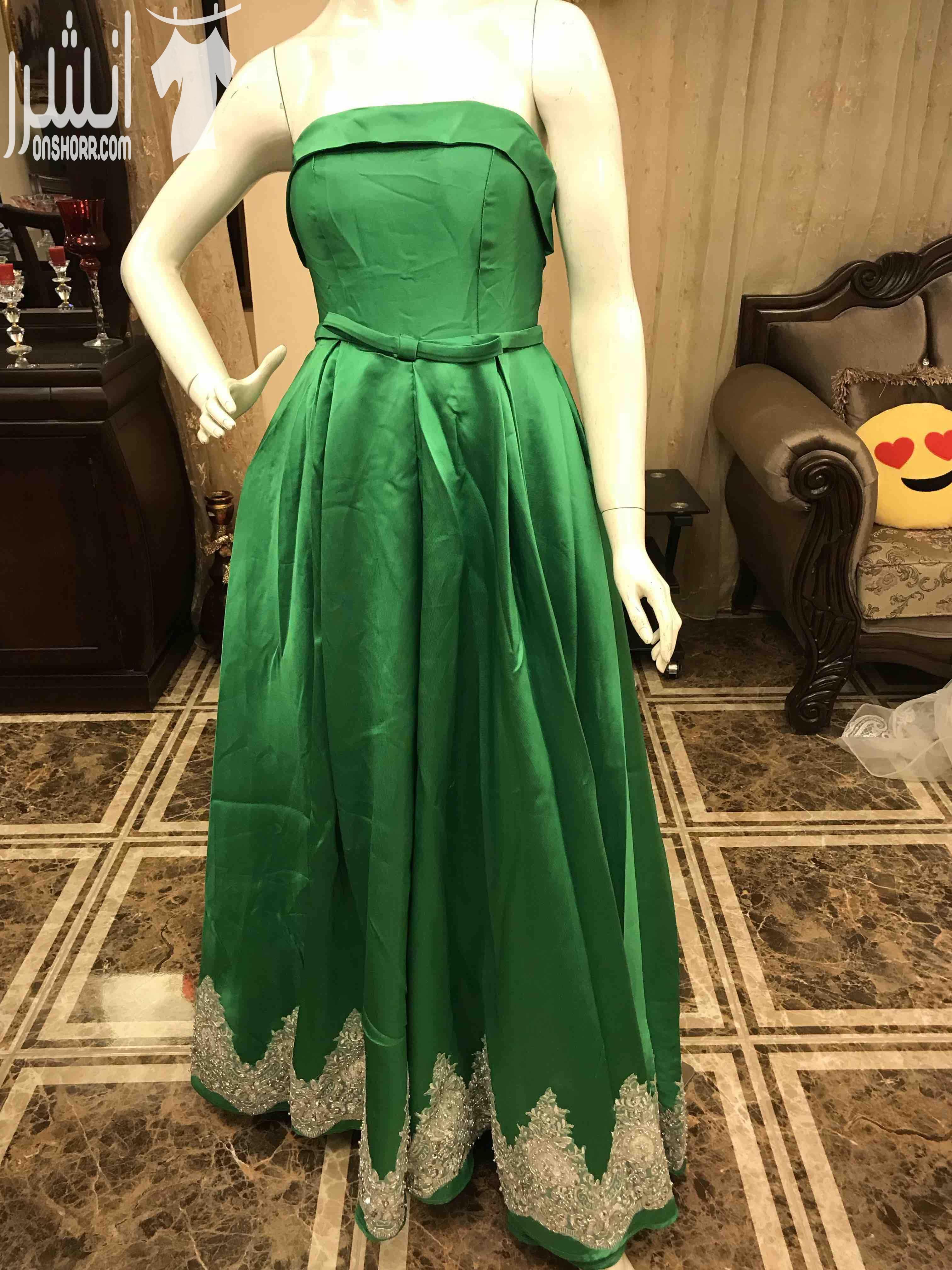 بدلات عرائس للإيجار