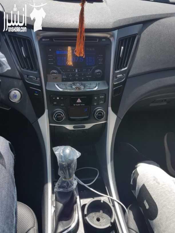 هونداي سوناتا للإجار فل الفل بانوراما موديل ٢٠١٤ للإجار يومي/اسبوعي/شهري *علما باننا لا نوأجر التطبيقات الذكية (كريم اوبر) *علما بأنه يتوفر لدينا سيارة اكسنت موديل ٢٠١٢ فل الفل