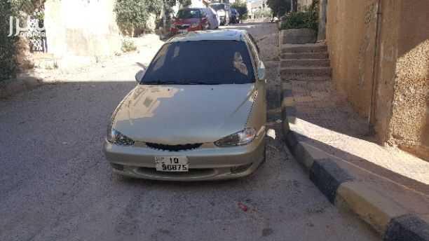 كيا سيفيا (2 ) فحص كامل لون شمباني بتعطي قصعات اثر فتحة جاهزة وفايعة ومشغولة صح والاضافات والمزايا كالاتي: 1-دهان جديد 2-ترخيص سنة كاملة 3-جنط 17 ماركة dapper مع كوشوك جديد 4-فتحة كرستال بالسقف 3 حرك...