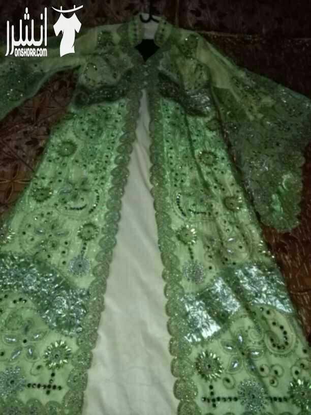 قفطان جديد
حجم ميديوم M السعر 20 دينار

فستان حمل قطعتين موديل تركي جديد
حجم لارج L ... السعر 25 دينار

جاكيت شتوي حفر بناتي موديل تركي جديد... السعر 15