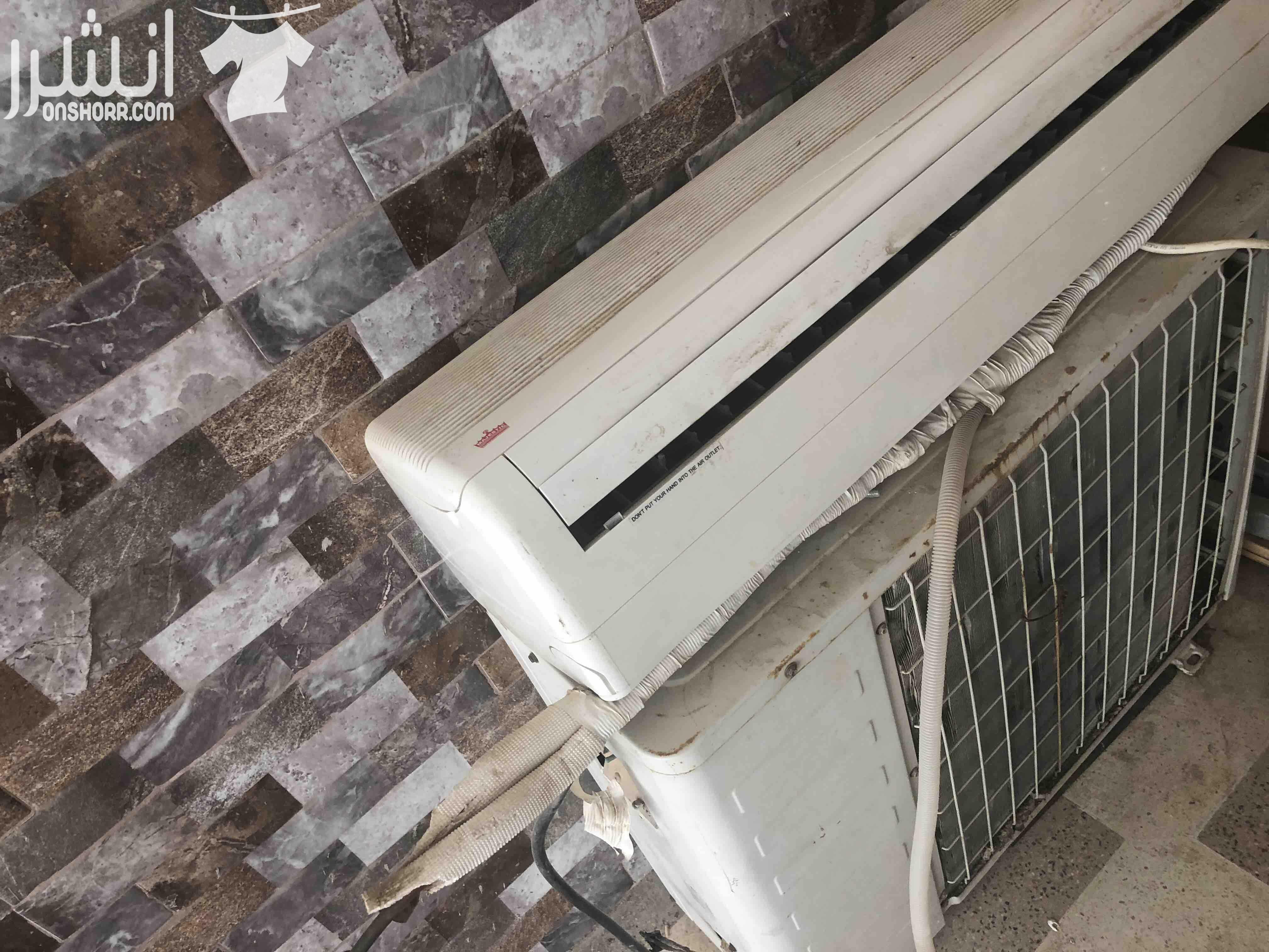 مكيف ماجيستك ٢ طن استعمال خفيف جدا حامي بارد ..