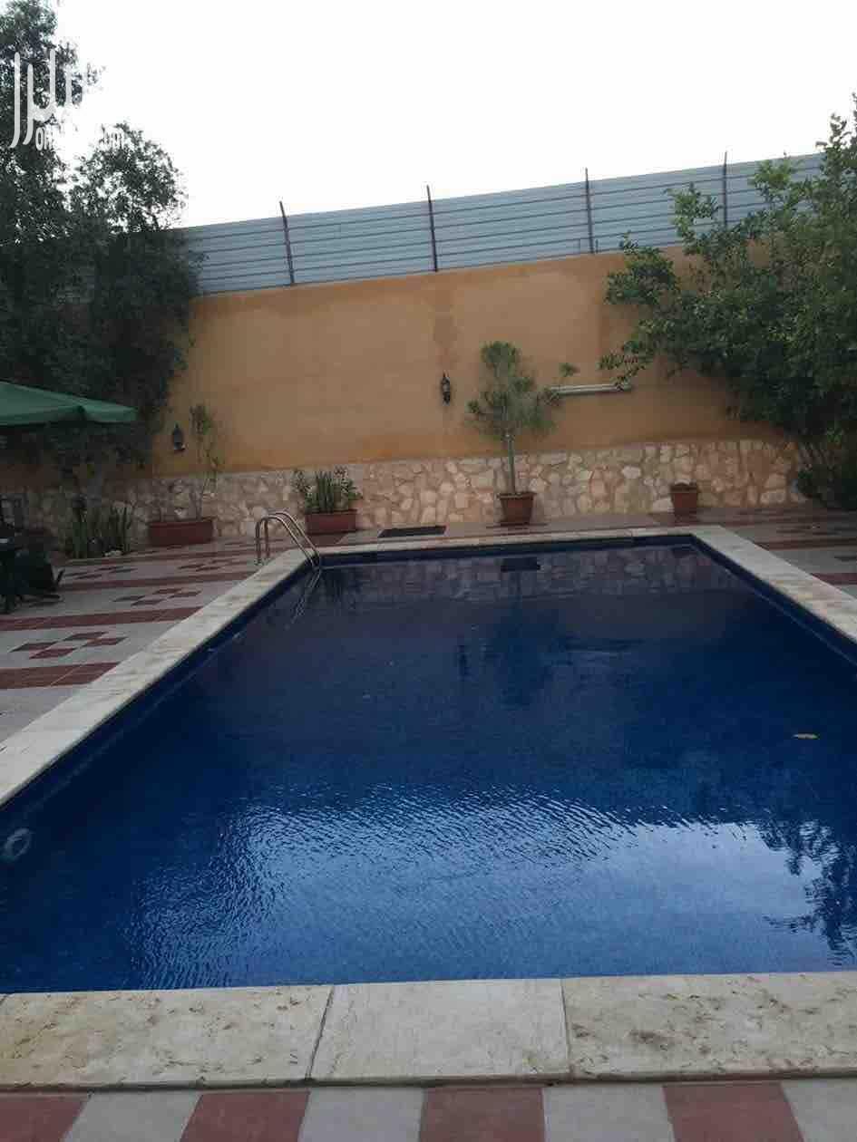 ‎مزرعتنا جاهزة بكل مرافقها #[4411].. الك???? و للعائلات ????‍????‍????‍????.. ل١٢ شخص فقط.. ‎ السعر???? ‎ الجمعه ١٨٠دينار ‎ الخميس والسبت ١٥٠ دينار ‎باقي الايام ١٤٠ دينار  ‎**علماً بتوفر الاضاءة اللاز...