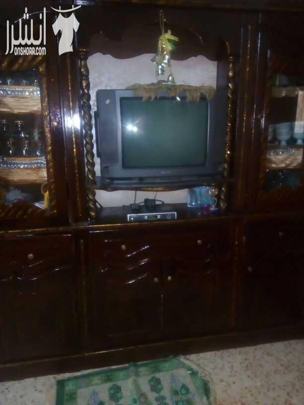 بوفية بحاله جيدة جدا طول 190 بعرض 194 للبيع