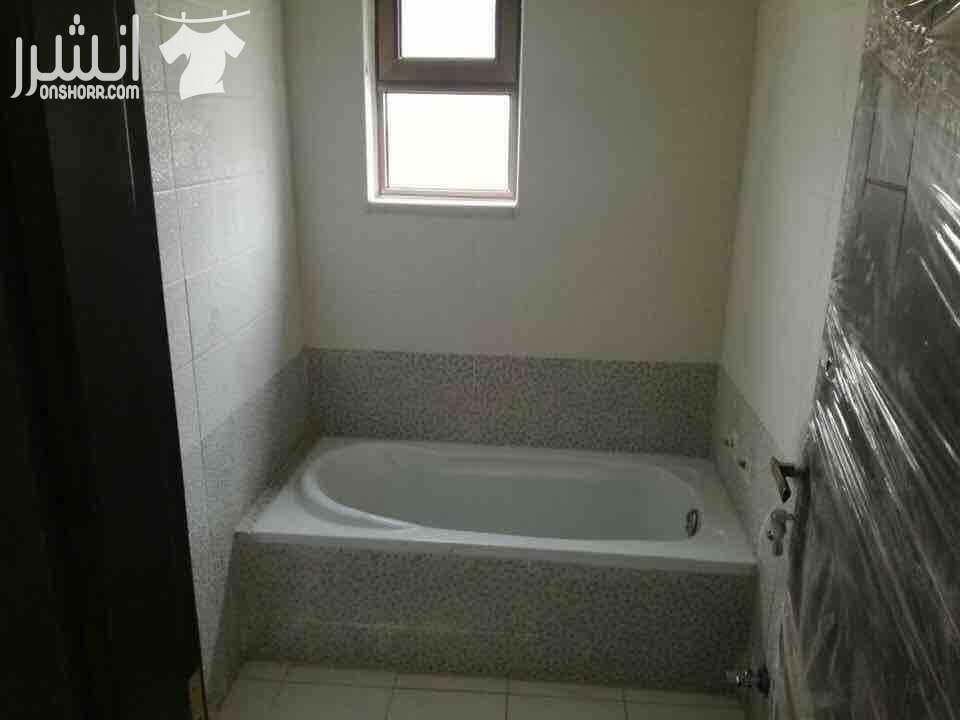 شقة فاخرة للبيع في طريق المطار الشقه 117 متر طريق المطار / حي الصحابة التفاصيل عمان طريق المطار حي الصحابة شقه فخمه جداااااااا للبيع من المالك مباشره ****** تشطيب فلل بناء حديث لم تسكن ا...