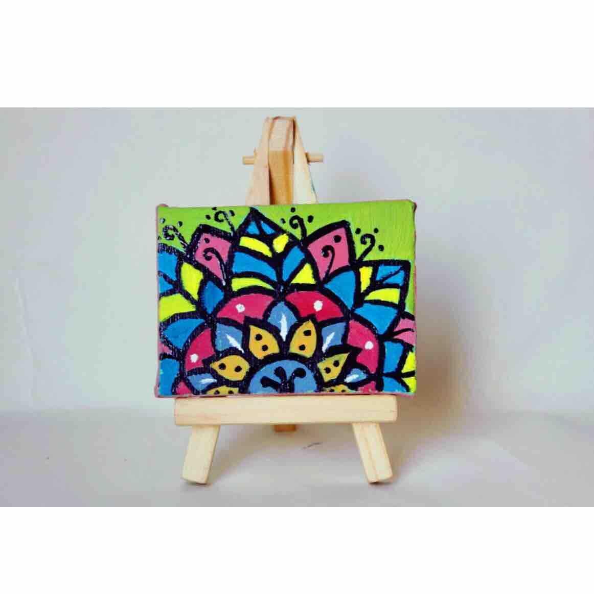 Mini canvas 10*10 cm for sale for five jd only  كينفس صغير ١٠*١٠سم للبيع ب خمسة دنانير