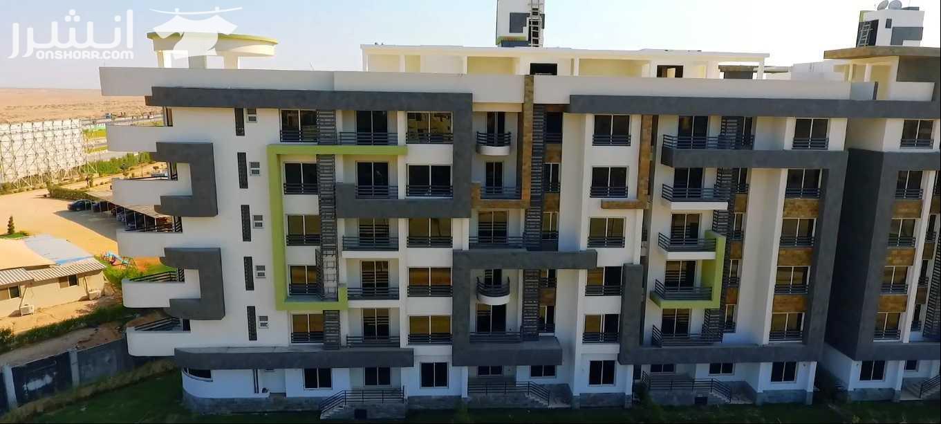 انضم لكمبوند كنز متكامل الخدمات وامتلك شقة نصف تشطيب لمزيد من التفاصيل اتصال علي01125626803