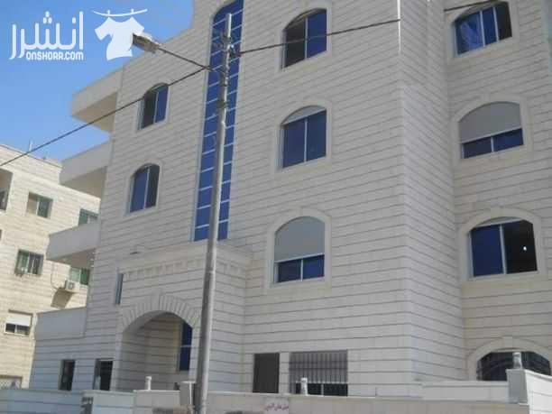 تنظيف واجهات الحجر بواسطة القذف الرملي والمائي وكافة أعمال العزل والكحلة بأسعار منافسه ودقه بالعمل والمواعيد0791437897