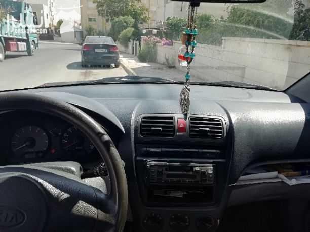 كيا بيكانتو موديل 2005 جير عادي لون ابيض إطارات جديده تأمين جديد استخدام شخص واحد السعر المطلوب 5300 قابل للتفاوض للاستفسار الرجاء الاتصال على 0796163992