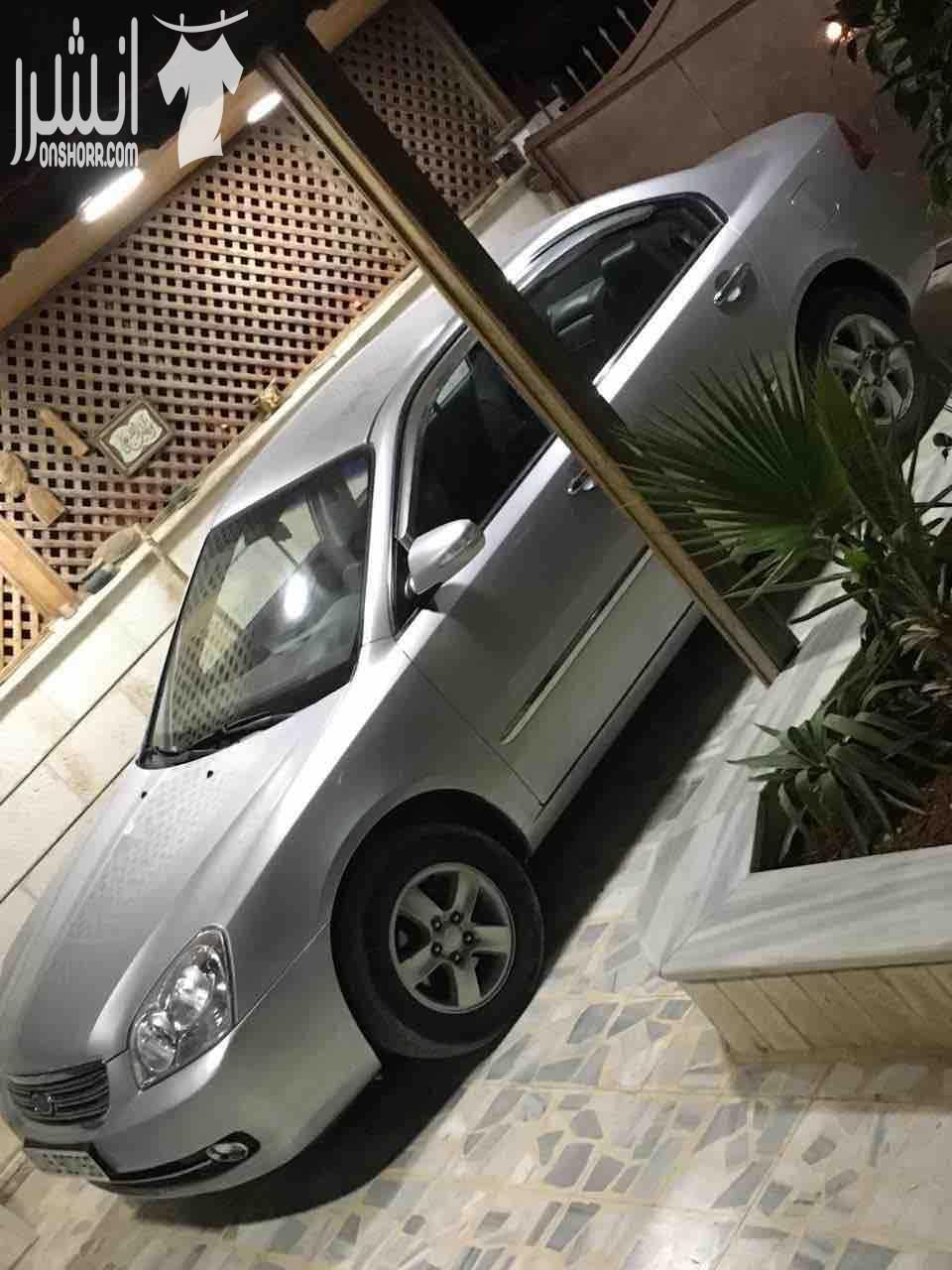 كيا لوتزي للبيع كاش او أقساط بدفعة 4 الاف بحالة ممتازة فحصها كامل جيد فرشها جلد كراسي مدفية سيارة نظيفة ماشاءالله عليها 4 شاشات 2 خلفي و 2 أمامي مكيف أصلي حامي بارد كاميرا أمامية وكاميرا خلفية...