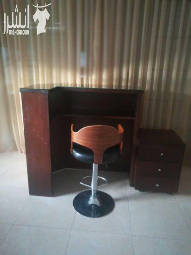 تجهيزات صالون للبيع رسبشن كامل مع الكرسي   تخت كاوتش عدد ٢  للاتصال :_ 0797007607