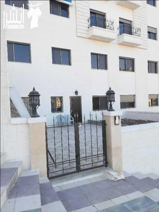 شقق للبيع مساحات 180متر 3غرف نوم و3حمامات ومطبخ وصالون ومعيشه وعندنا كمان 4غرف نوم وصالون ومعيشه ومطبخ يوجد تسويات وطوابق أرضى وأول وتلت وشقه في التاني عمر البناء 11شهرلسه جديده انا الحارس احمد لأي اس...