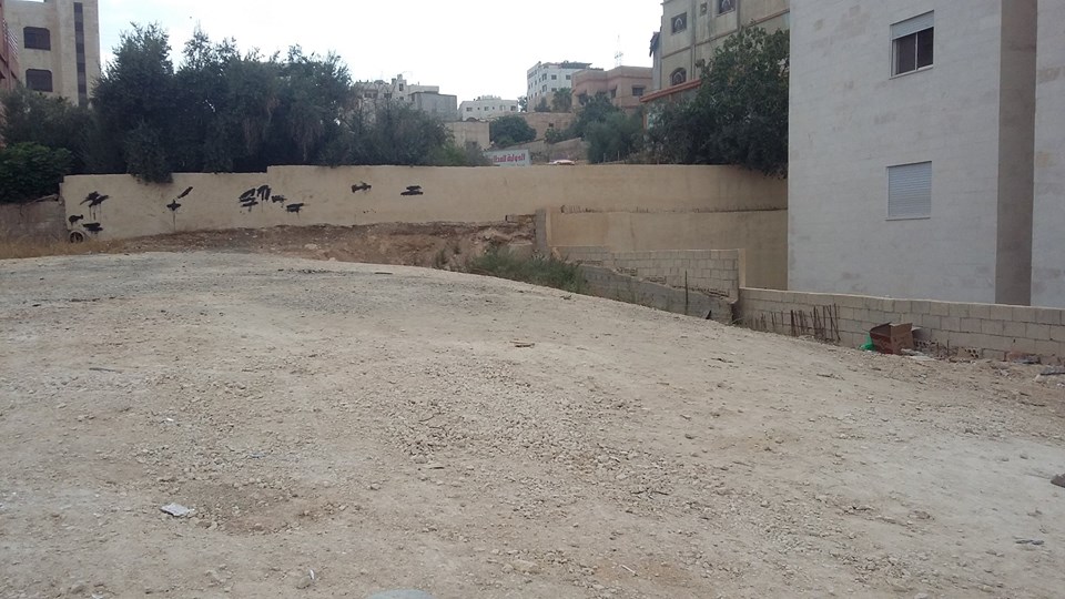 الأردن - عمان
ارض للبيع في القويسمة/ ام نوارة - تبعد كيلو متر واحد عن ستاد الملك عبد الله الثاني
القرية: القويسمة
حوض: ام نوارة
المساحة: 1.18 دنم
الموقع: القويسمة/ ام نوارة - تبعد كيلو متر واحد ع...