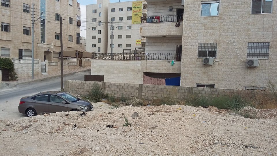 الأردن - عمان
ارض للبيع في القويسمة/ ام نوارة - تبعد كيلو متر واحد عن ستاد الملك عبد الله الثاني
القرية: القويسمة
حوض: ام نوارة
المساحة: 1.18 دنم
الموقع: القويسمة/ ام نوارة - تبعد كيلو متر واحد ع...