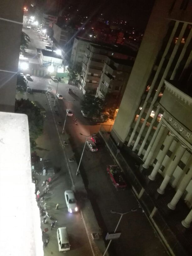 اكبر فرصة وحلم كل واحد عاوز يعيش فى احسن مكان بالجيزة وفى اجمل مناطقها وفرصة اى شركة فى امتلاك مقر ممتاز فى مكان افضل اماكن المهندسين شقة 204 متر صافى متشطبة وجاهزة ويوجد اسانسير...