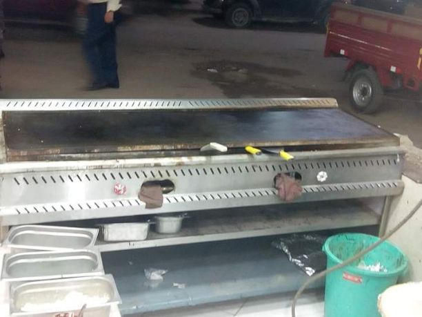 جريل كريب مترين ونص يسيع حتي 20 كريب 
عموله ومحمل وحاله فوق الممتاز عايز غسله بس