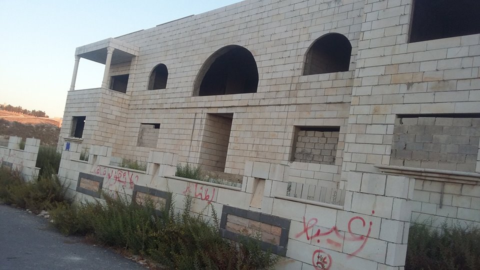 الأردن - عمان

فيلا عظم للبيع في مرج الحمام/ الظهير - خلف مدارس الخمائل ب550م

القرية: البحاث

حوض: الطبقة

المساحة: 1.15 دنم

الفيلا مكونة من طابقين مساحة كل طابق 312م

الموقع: الظهير - خلف مدارس الخ...