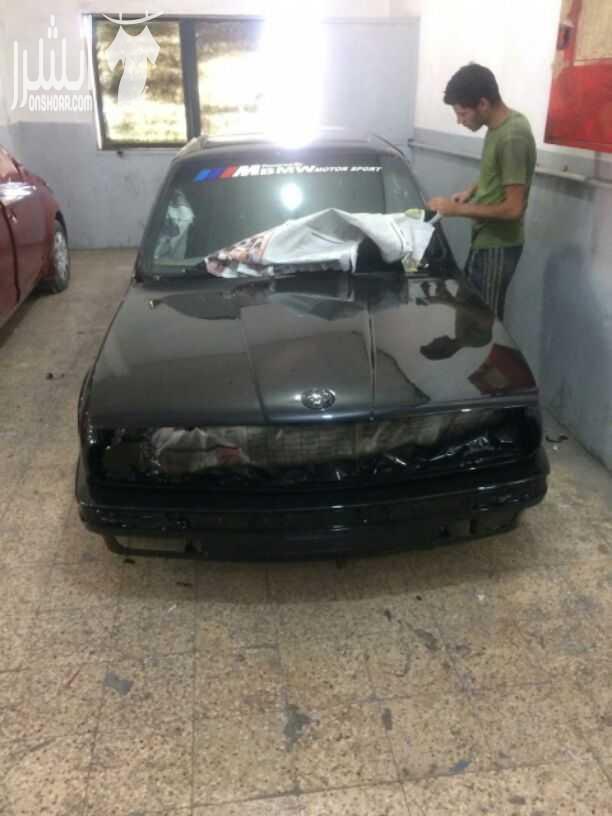 بي ام بوز نمر موديل 88 محدثة بالكامل 91 امامي خلفي ..السيارة فل الفل ماتور 25 اسود 6 سلندر ..نازل عالرخصة 20 جير zاف شوط قصير رياضي بكسس 25 اسود اصلي فتحة كهربا غرفة m3 جلد اسود جنط بوربت الماني...