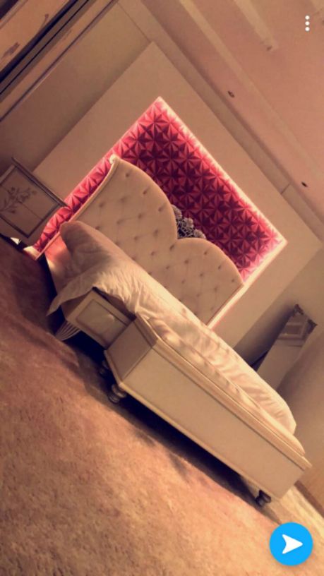دينا ونقل عفش بالرياض مع الفك والتركيب
0509957125