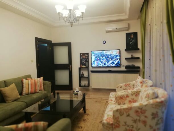 شقه للبيع في ارقى مناطق خلدا
قرب مسجد الهمشري و مدارس المعارف و city mall و mecca mall
المواصفات...
مساحه الشقة : 185متر
طابق اول
ذات اطلاله رائعه على مسجد الحسين في دابوق
تتكون من : 3 غرف نوم (...