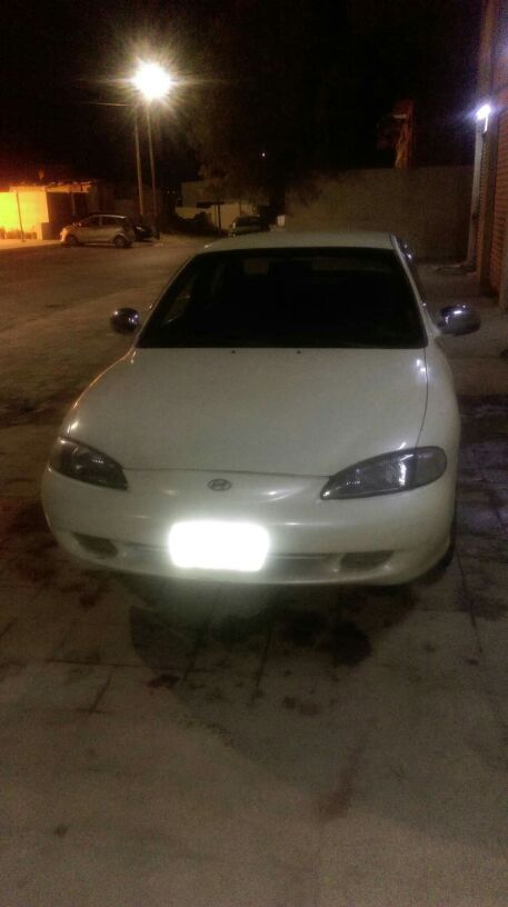 هيونداي افانتي 1996 للبيع لون لؤلؤي 
ماتور 1500 cc جديد من اسبوع 
جير اوتوماتيك 
قشاط تيمن جديد 
سنتر لوك 
شبابيك كهرباء 
جهاز انذار 
بطارية مكفولة من شهر 8 
السيارة لا تحتاج صيانة 
ترخيص منتهي من تار...