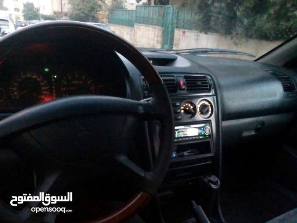 سيارة متسوبيشي جالنت 2004 ماتور 2000cc للبيع بسعر 6200