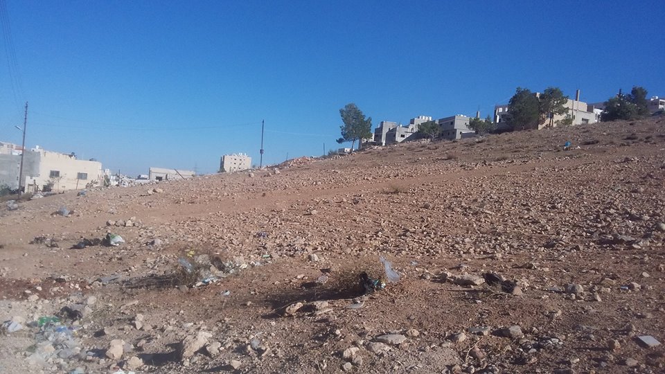 الأردن - عمان

قطعة ارض في جريبا - قرب مسجد التوحيد

القرية: جريبا

حوض: مذبح البعير

المساحة: 445م

الموقع: تبعد 130م عن مسجد التوحيد، 950م عن طريق ياجوز

التصنيف: سكن ج

واجهة على شارعين 26م، 16م

ش...