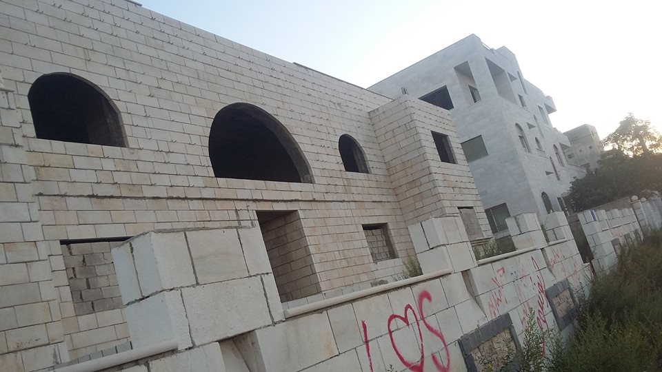 الأردن - عمان
فيلا عظم للبيع في مرج الحمام/ الظهير - خلف مدارس الخمائل ب550م
القرية: البحاث
حوض: الطبقة
المساحة: 1.15 دنم
الفيلا مكونة من طابقين مساحة كل طابق 312م
الموقع: الظهير - خلف مدارس الخ...