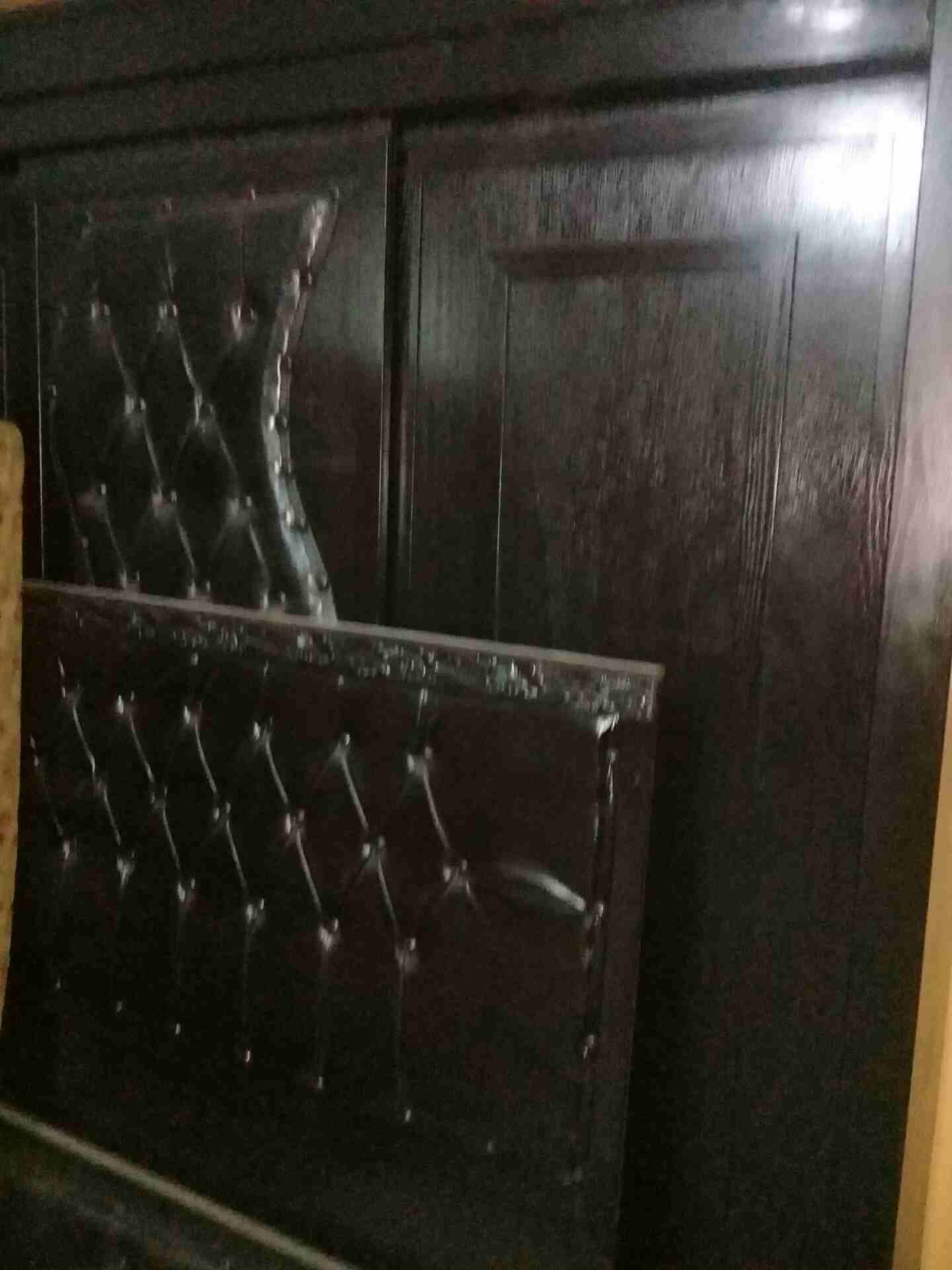 غرف نوم مستعمل مجدد بحاله وكاله سعر مغري
لا تنسَ أنك شاهدت هذا الإعلان في عنكبوت
جرش ابوابراهيم ع...