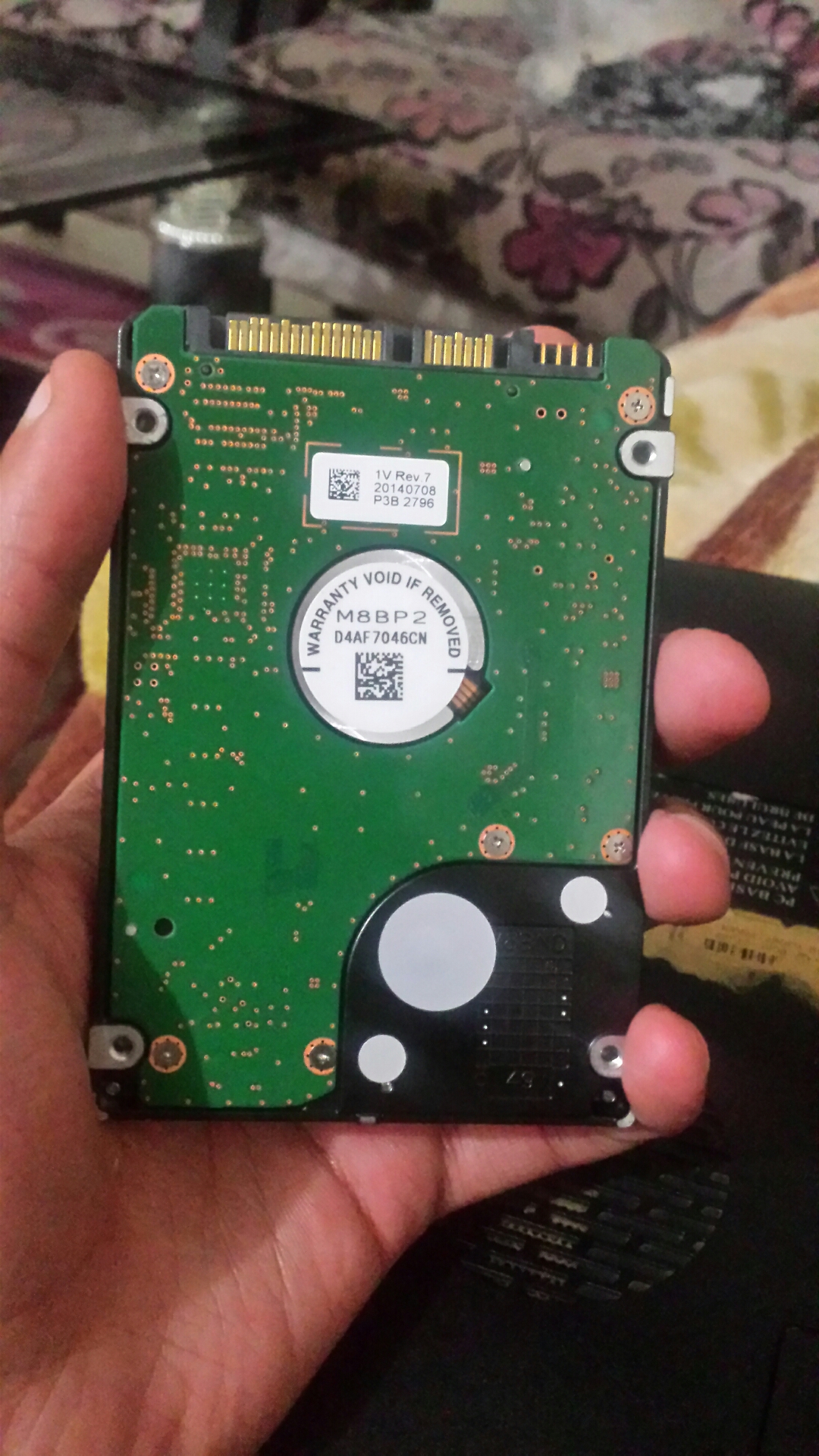 هاردسك لابتوب - Hard Disk 1T                                            


	 				لا تنسَ أنك شاهدت هذا الإعلان في عنكبوت            
	 				
                                هادرسك لابتوب 1تيرا 
ال...