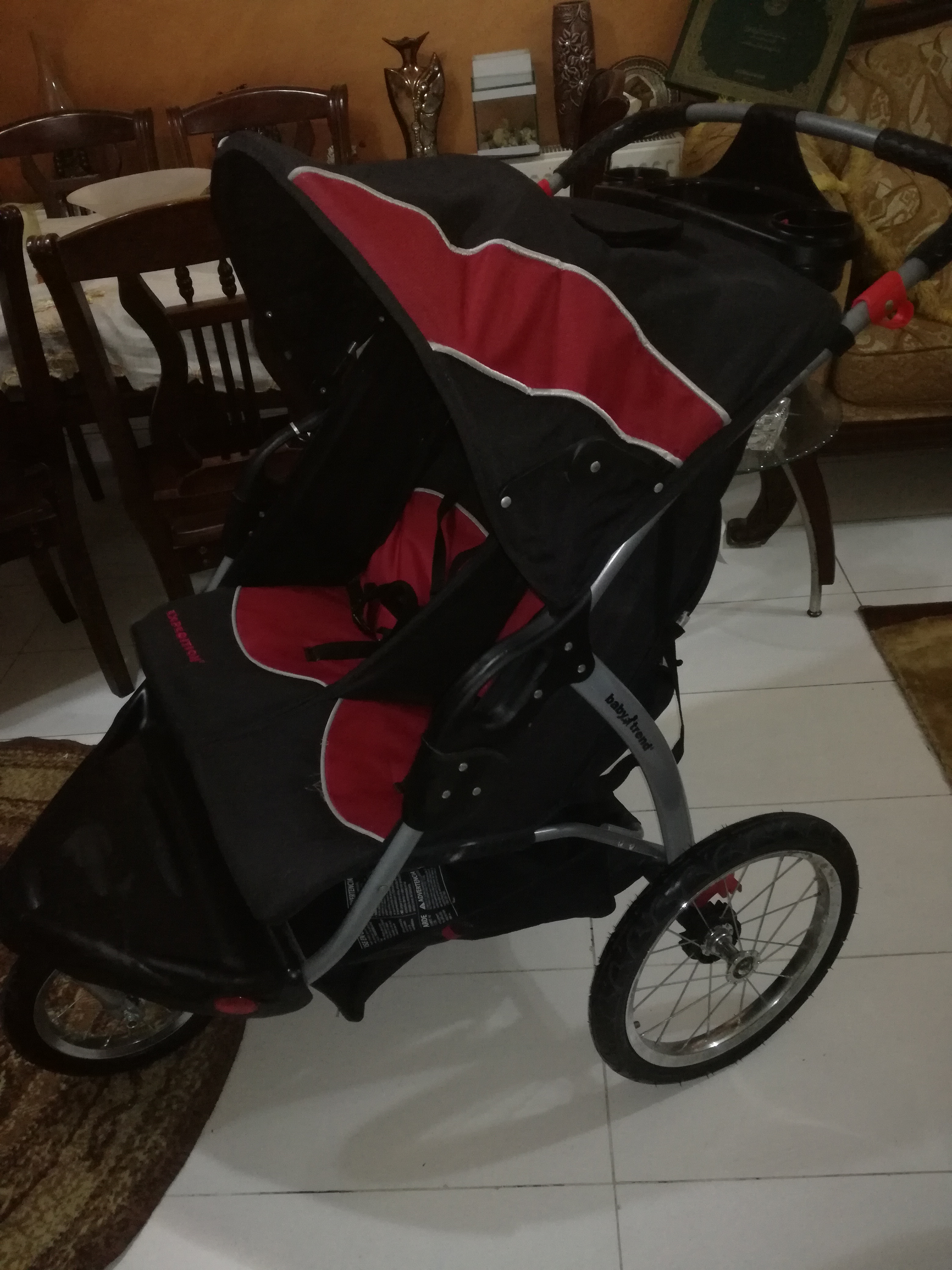 عرباية توام فخمه جدا ماركة baby trend بسعر مغري                                            


	 				لا تنسَ أنك شاهدت هذا الإعلان في عنكبوت            
	 				
                                عرباي...