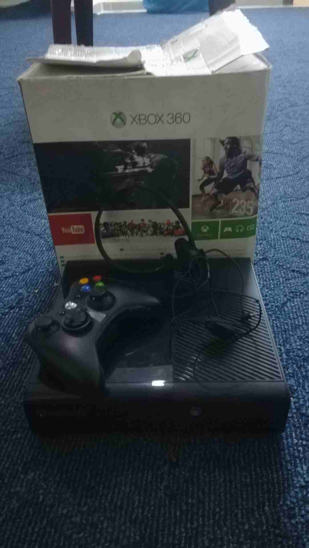 Xbox 360                                            


	 				لا تنسَ أنك شاهدت هذا الإعلان في عنكبوت            
	 				
                            إكس بوكس360 . 500جيجا صنع 29.8.2014 غير معدل
جها...