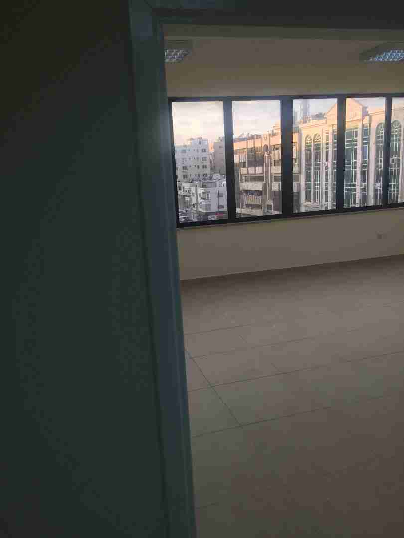 مكاتب مساحات مختلفة مميزة للايجار / شارع الجاردنز
لا تنسَ أنك شاهدت هذا الإعلان في عنكبوت
مكا...