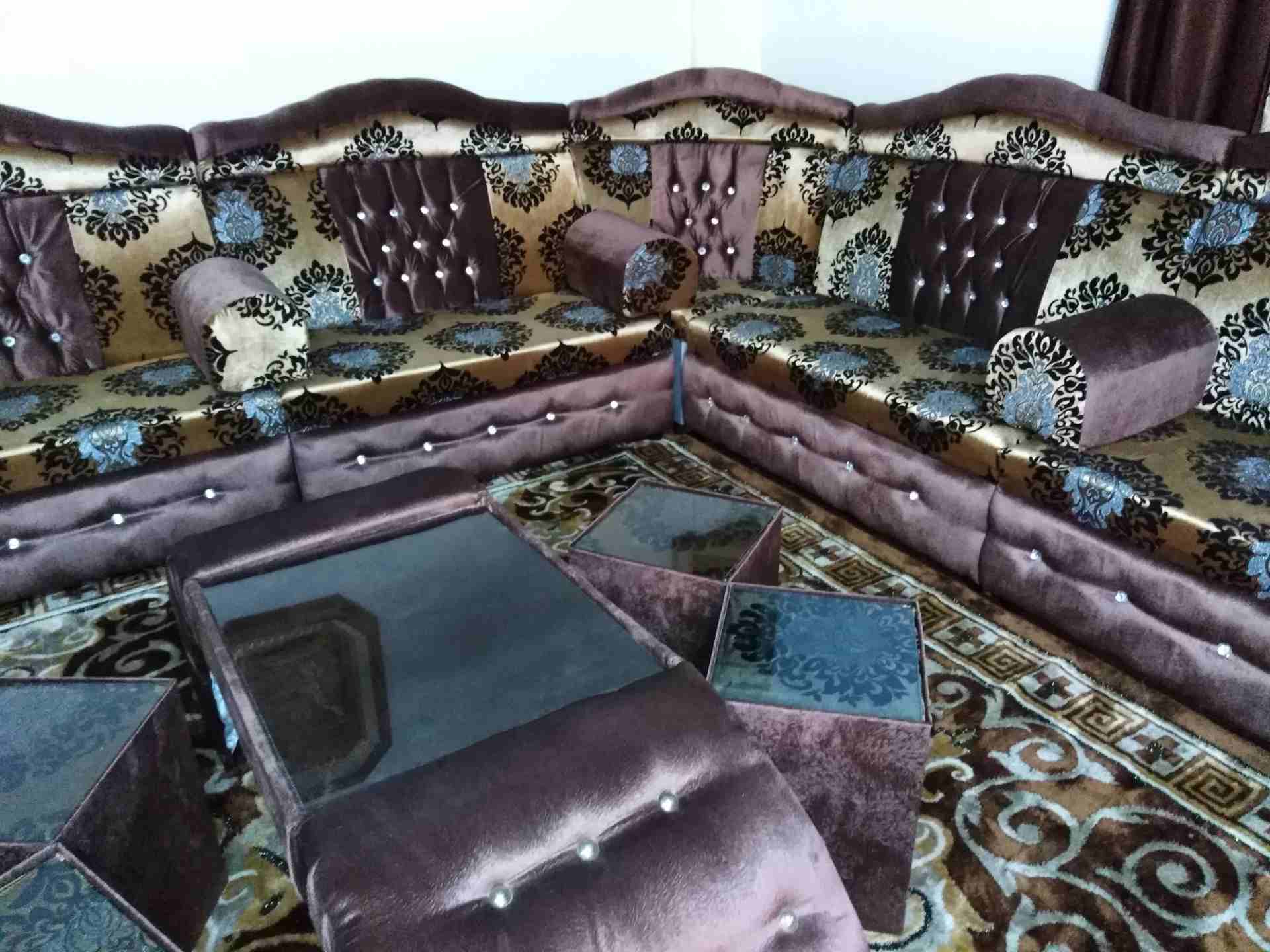 مجلس تفصيل 18 مقعد
لا تنسَ أنك شاهدت هذا الإعلان في عنكبوت
بحال وكاله...