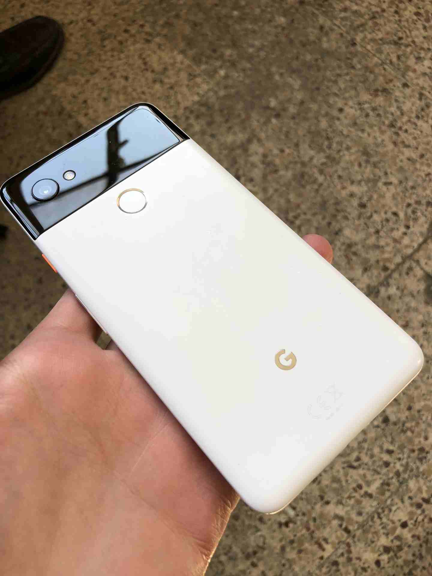 goole pixl 2 XL                                            


	 				لا تنسَ أنك شاهدت هذا الإعلان في عنكبوت            
	 				
                            Pixl 2 XL 
بحالة جيدة معه شاحن 
64 جيجا...