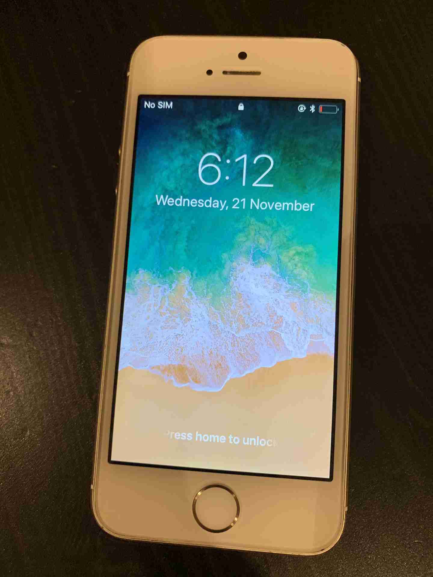 ايفون 5s                                            


	 				لا تنسَ أنك شاهدت هذا الإعلان في عنكبوت            
	 				
                                كل الوصف في الصوره الجوال وصل 350 و نطلب الز...