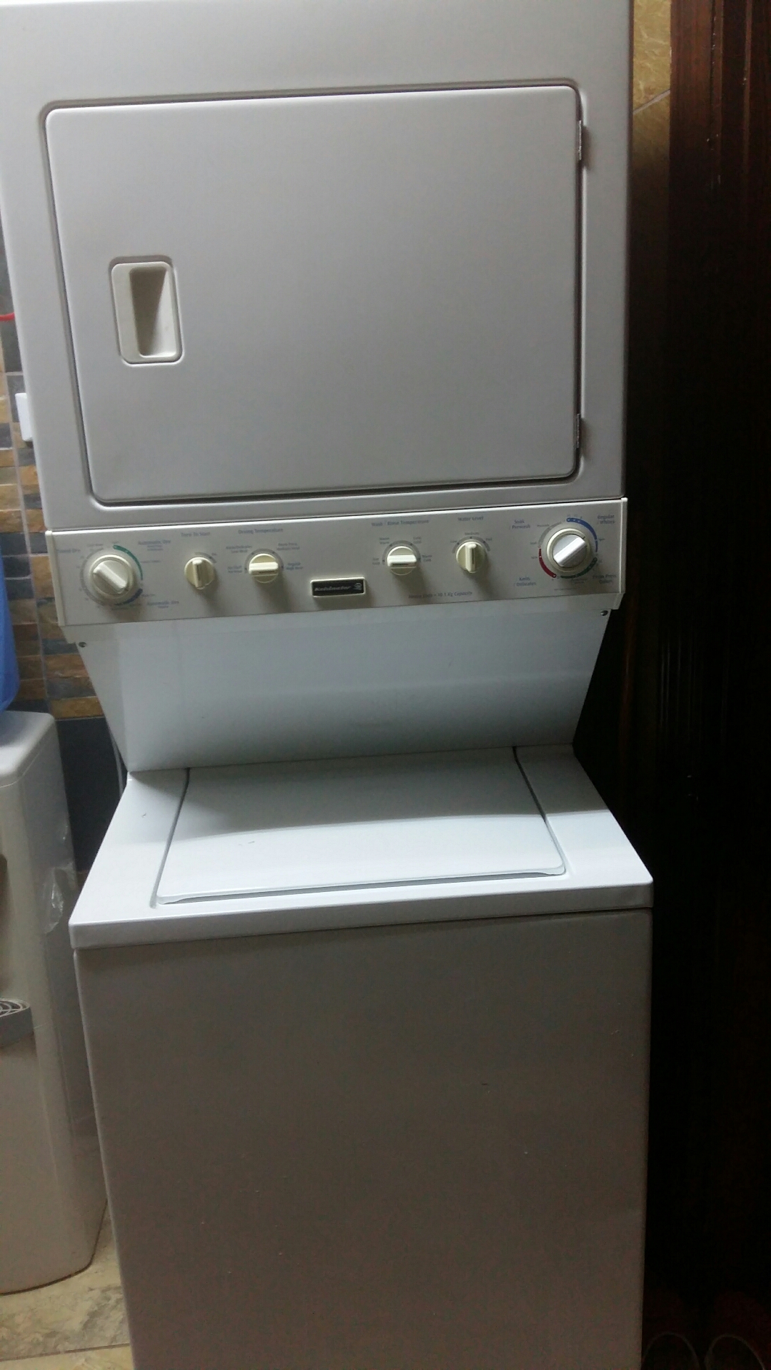 غسالة بحالة جيدة نوع kelvinator امريكي
لا تنسَ أنك شاهدت هذا الإعلان في عنكبوت
غسالة تب نظاف...