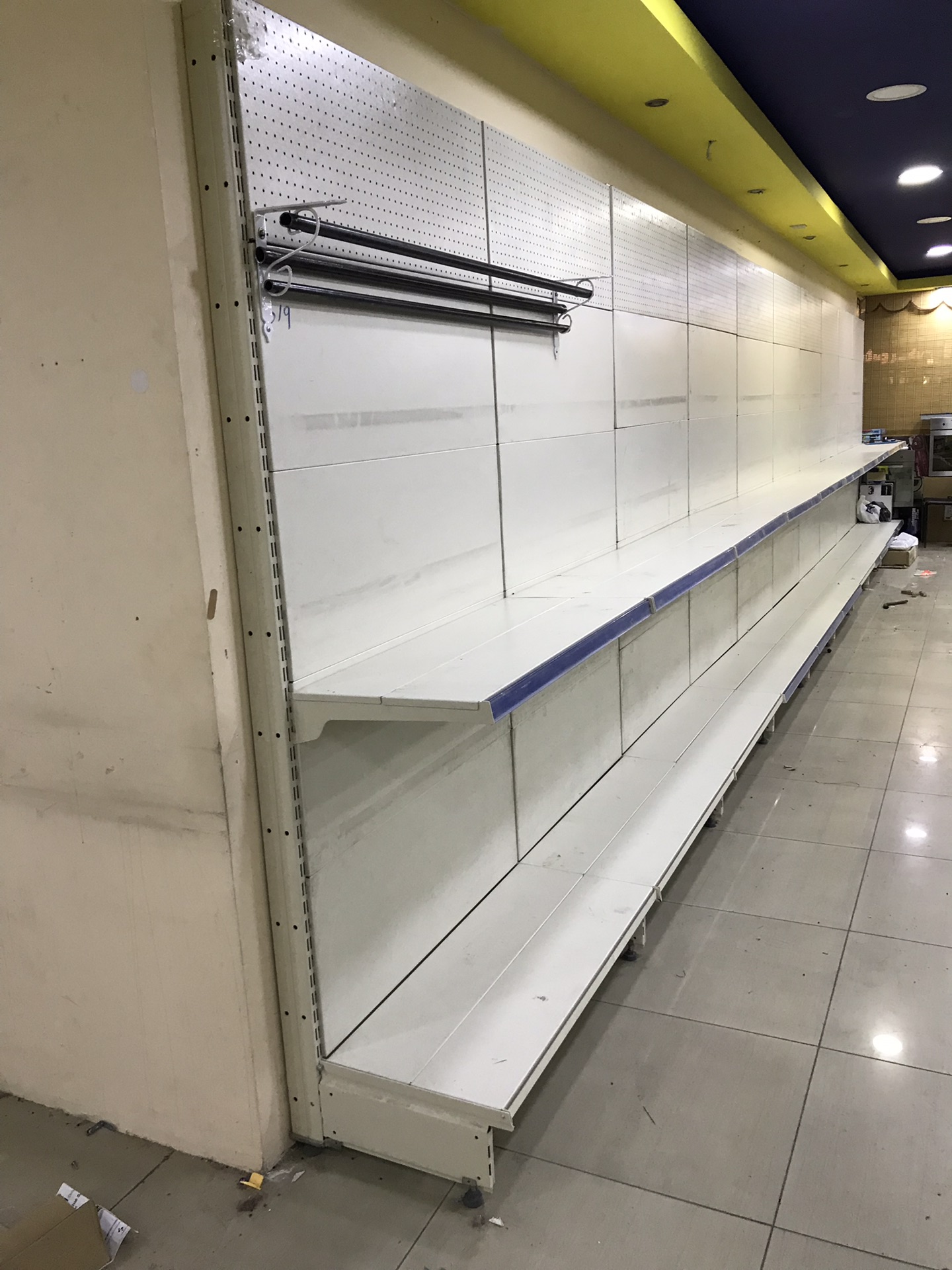رفوف بلاستيك وحديد بسعر مغري
لا تنسَ أنك شاهدت هذا الإعلان في عنكبوت
رفوف بلاستيك وحديد
ستا...