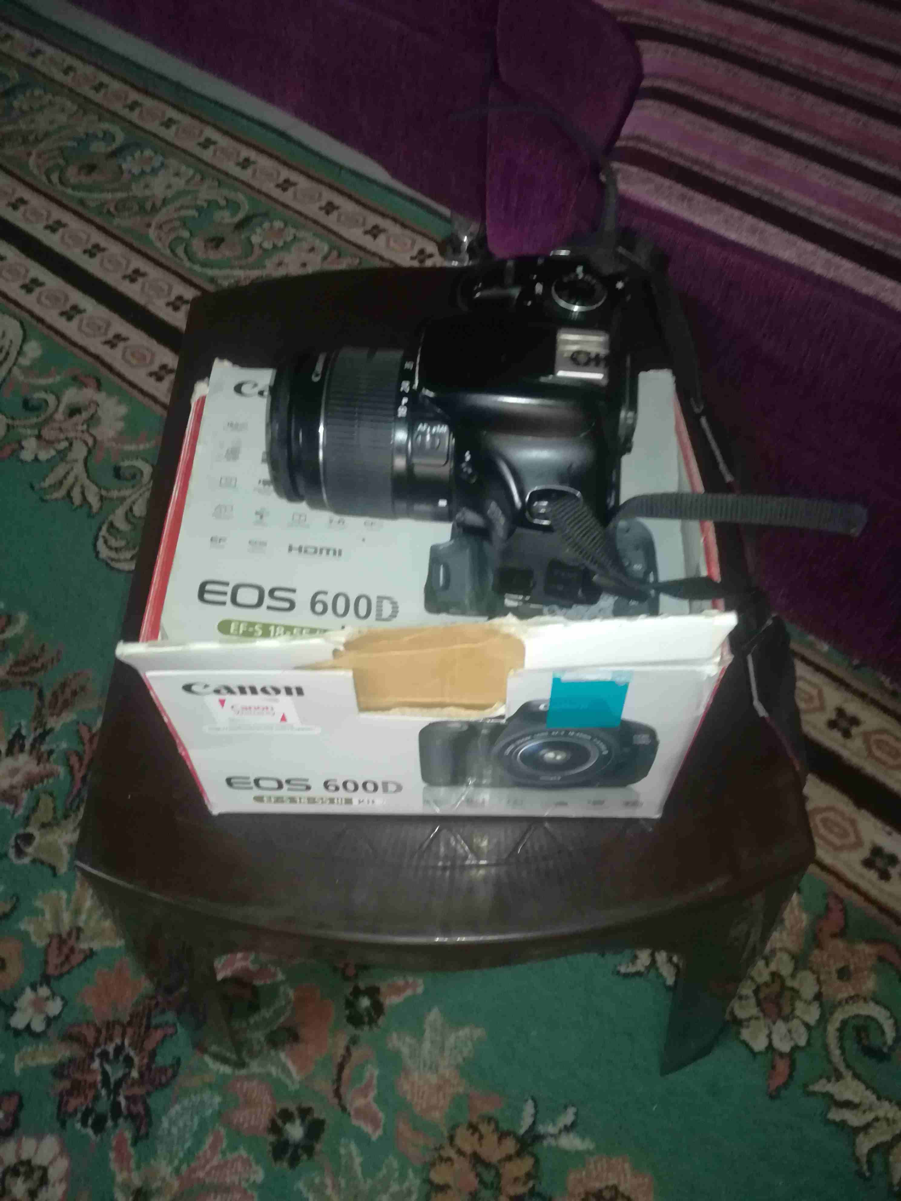 كامير كانون دي 600 بحاله الوكاله استعمال بسيط
لا تنسَ أنك شاهدت هذا الإعلان في عنكبوت
كاميرا كانو...