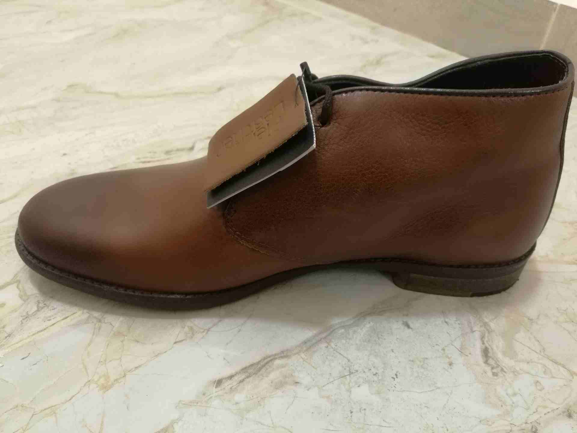 ZARA أحذية جلد طبيعي من أفخر وأرقى الماركات صناعة البرتغال وصناعة إسبانيا                                            


	 				لا تنسَ أنك شاهدت هذا الإعلان في عنكبوت...