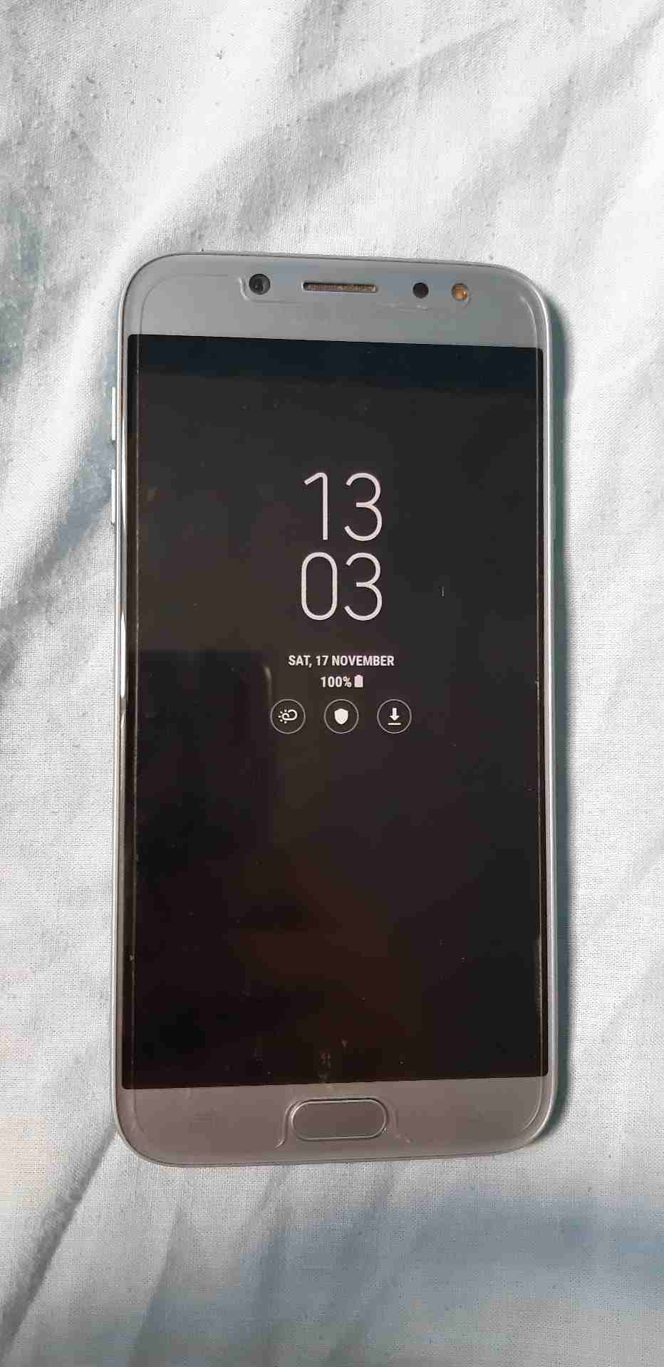 j7 pro سامسونج                                            


	 				لا تنسَ أنك شاهدت هذا الإعلان في عنكبوت            
	 				
                            بكل ملحقاته الاصليه من شاحن و وصله و سماعة...