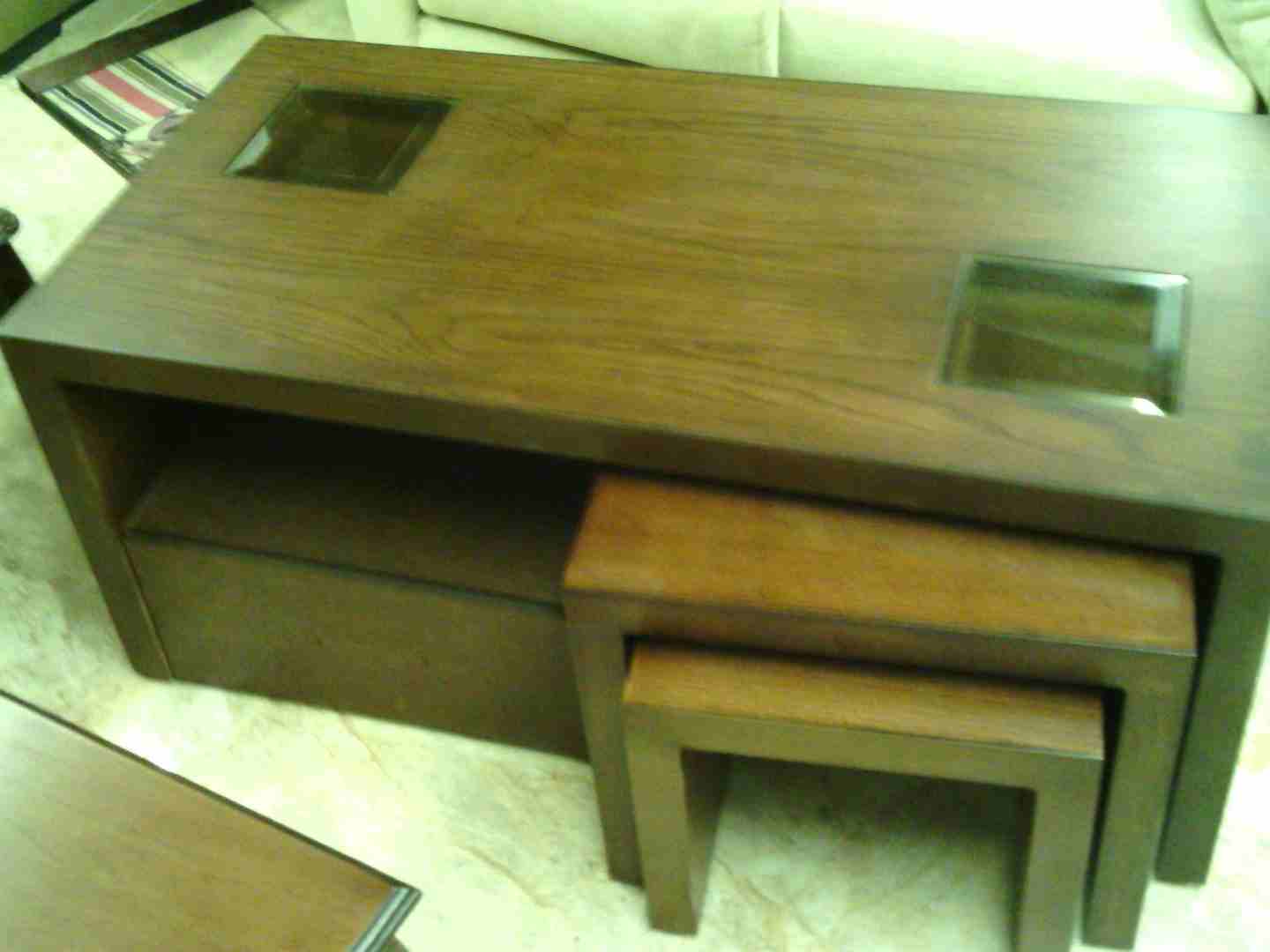 COFFE TABEL MODEREN
لا تنسَ أنك شاهدت هذا الإعلان في عنكبوت
اقط طربيزات 4*1 مع اربع جوارير من 45...